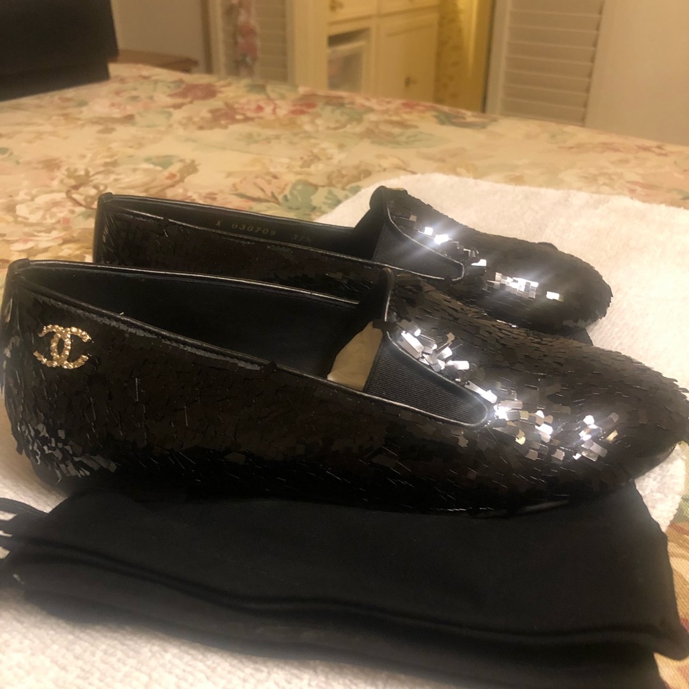 Chanel sequins loafers
